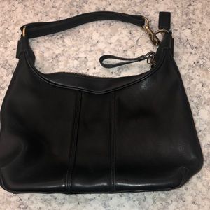 Classic Coach Shoulder Bag